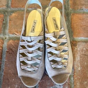 Paul Green Beige Woven Sandals